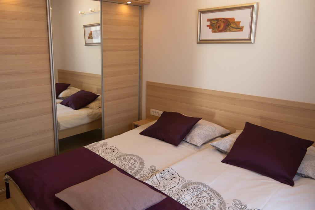 Apartments Sarc Rovinj Quarto foto